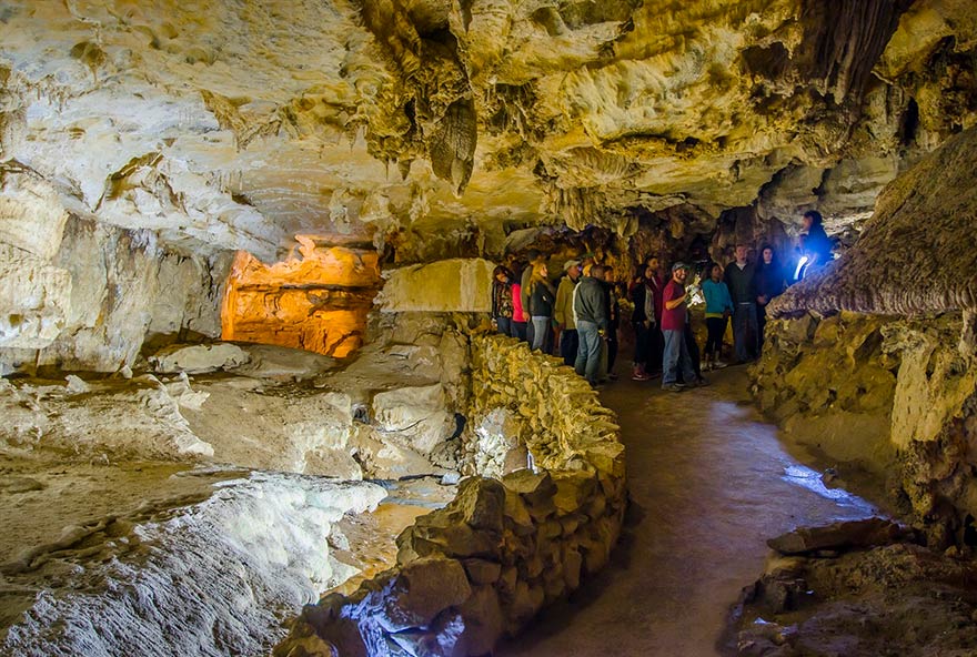 A family tours Crystal Cave in Sequoia National Park